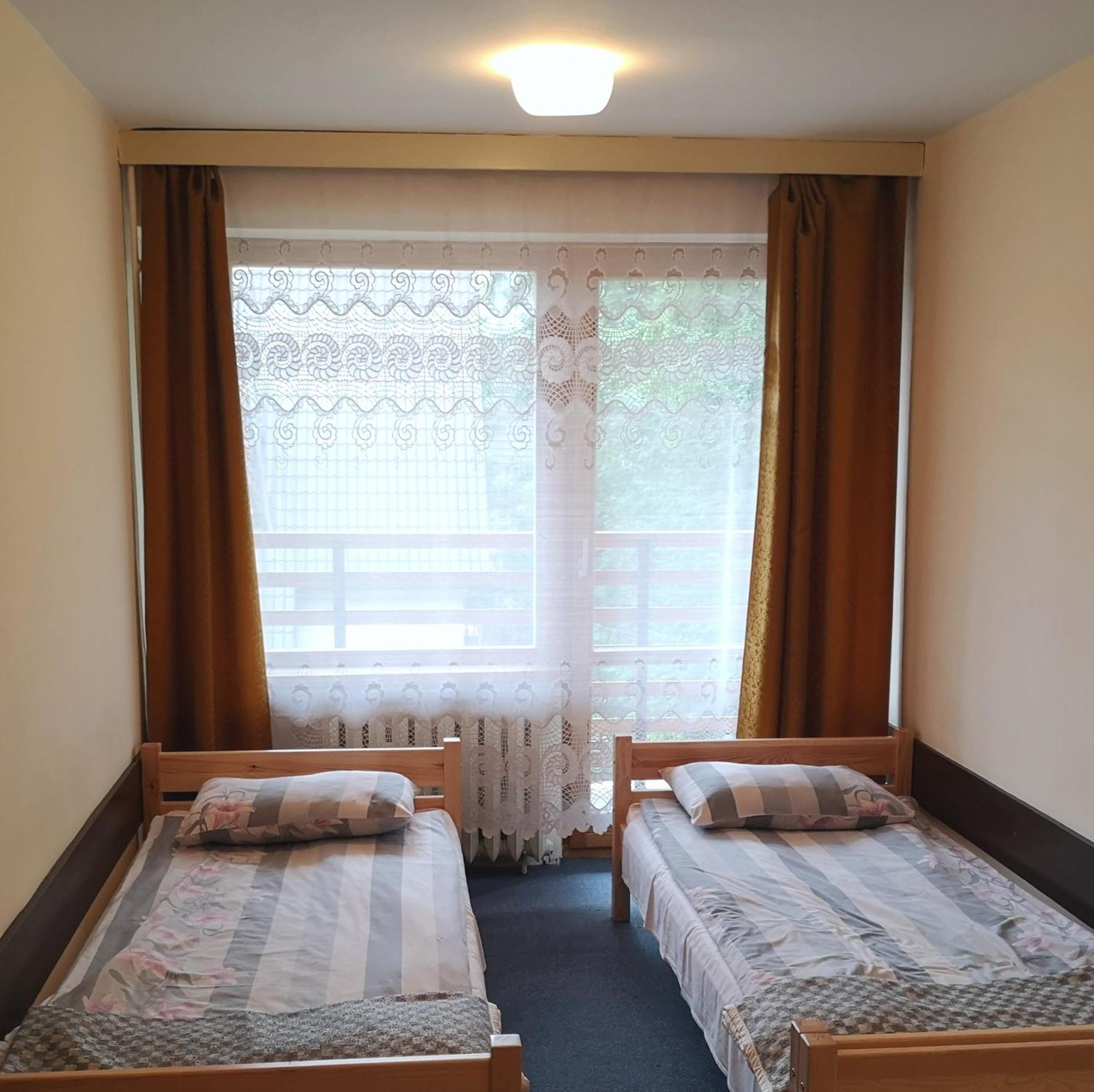 Triple Room,1559350081:JPEG